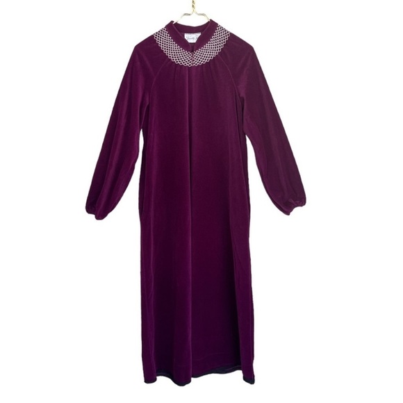 Vanity Fair Vintage Long Sleeve Dacron Velour Zip Front Gown House‎ Coat Robe - Picture 1 of 9